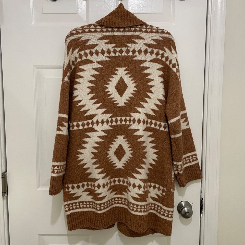Tahari Aztec Print‎ Open Front Cardigan Sweater Womens XS Boho Oversized - Picture 7 of 9